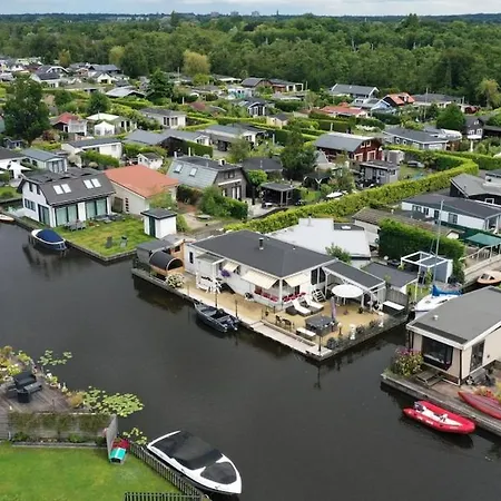 With Waterfront Sauna And Boat Loosdrecht